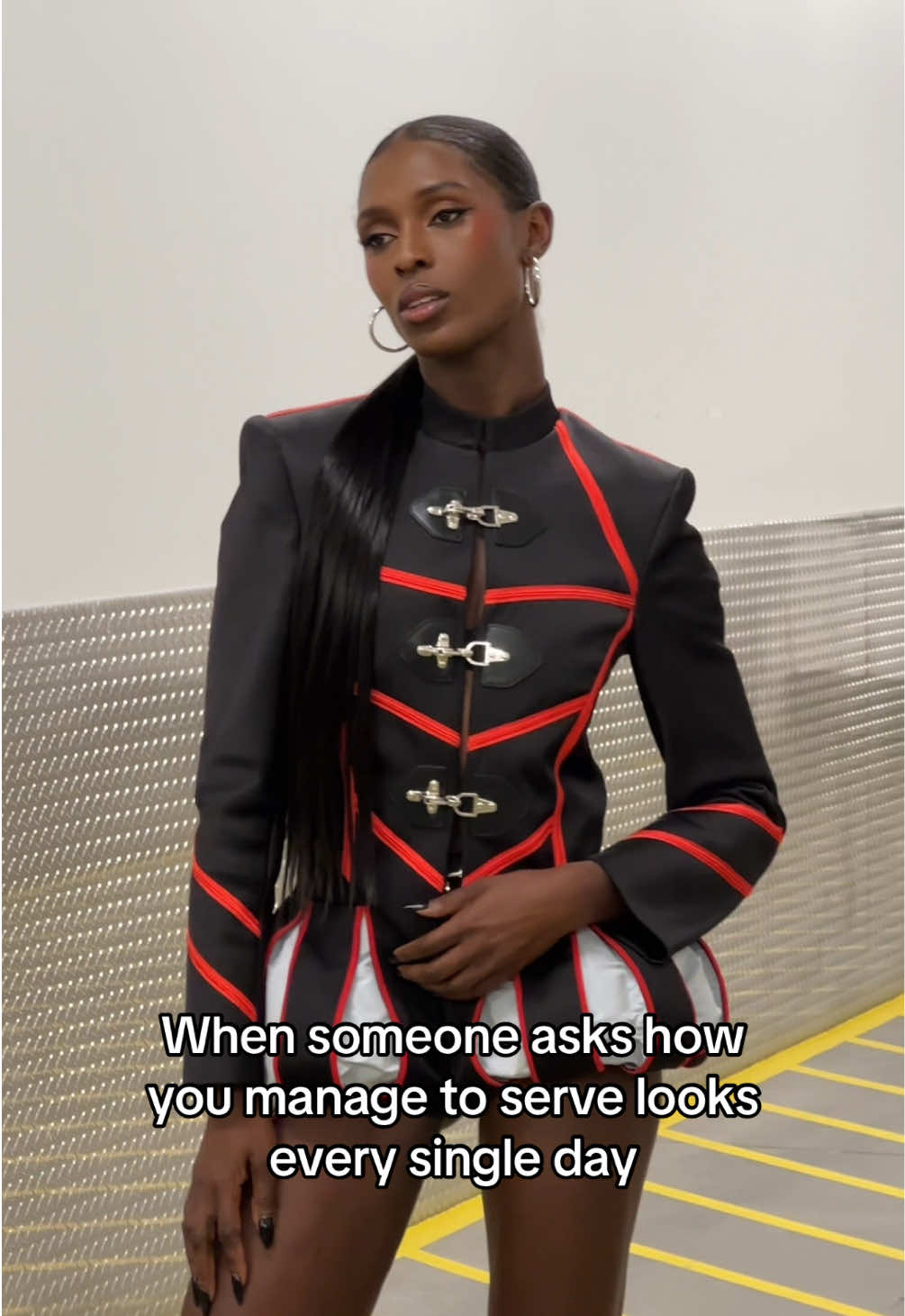 #jodieturnersmith knows when to CLOCK in and LOCK in. 🔥 #tronares #tronlegacy #tron 