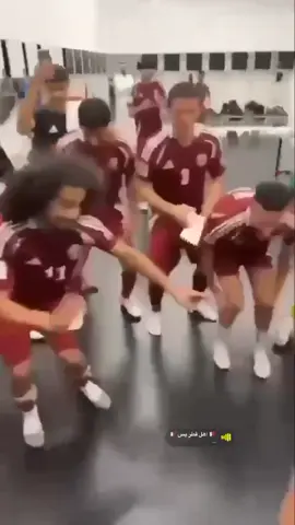 العب يا اكرم😂😂#اكرم_عفيف 