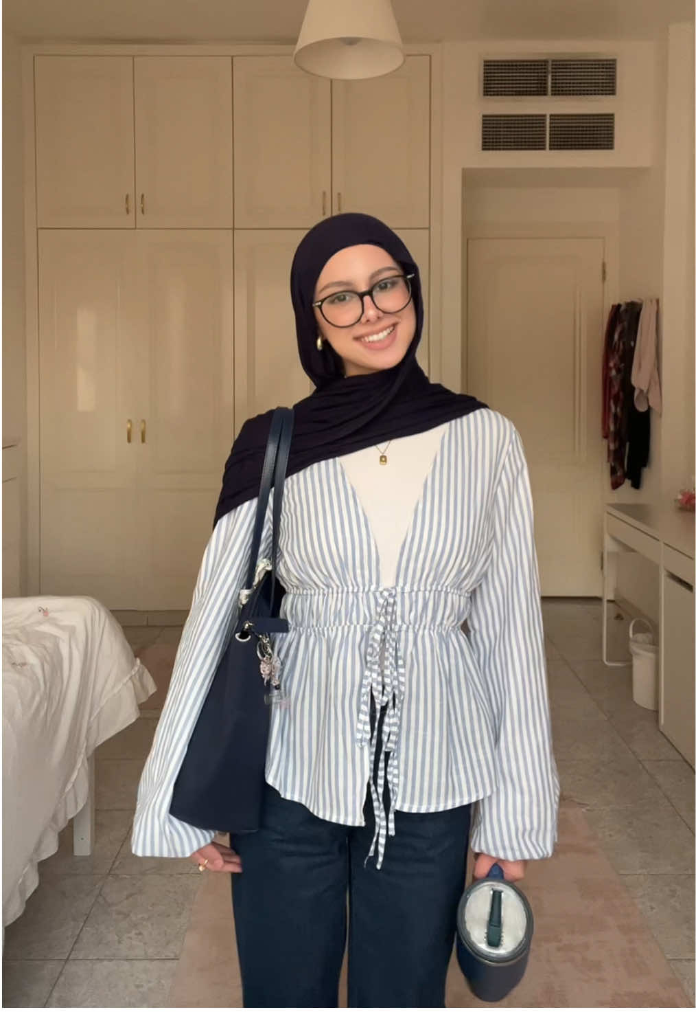Uni fit check 🐋🎧 #outfitcheck #outfitideas #hijaboutfit #outfitinspo #OOTD 