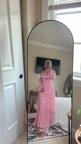 I need to wear this to a tea party 🫖🌸