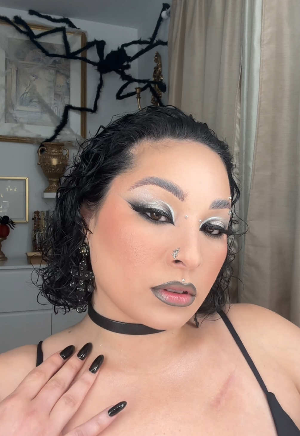 Be careful. You don’t wanna end up like Nancy ☠️  #fyp #halloweenmakeup #thecraft #gothicmakeup #gothicmakeup 