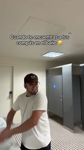Hay confianza pues 🤣 #fyp #viral #broma #haypalospobres #losricosquecomanmier 