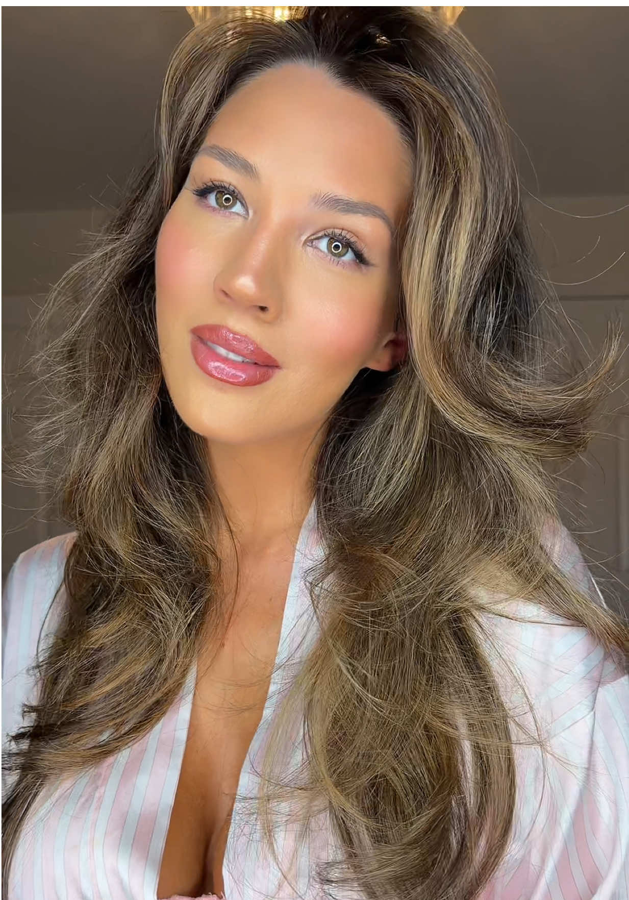 the girls that get it get it ✨💓👼🏽🪽@Victoria’s Secret #victoriassecretfashionshow #vsfs2025 #vsfsglam #victoriassecretangel #victoriassecretangelmakeup 