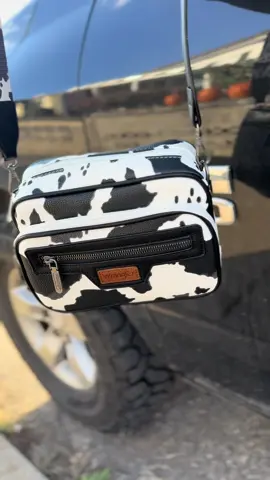 #wrangler #crossbody #cowprint #tiktokshopcreatorpicks #western 