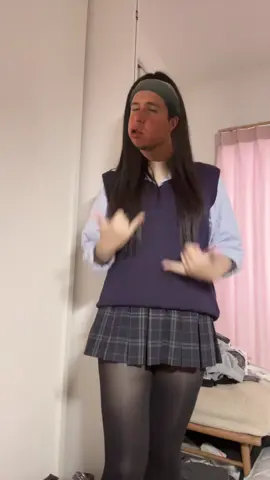 来週から持久走だから筋肉痛なる #sjk 