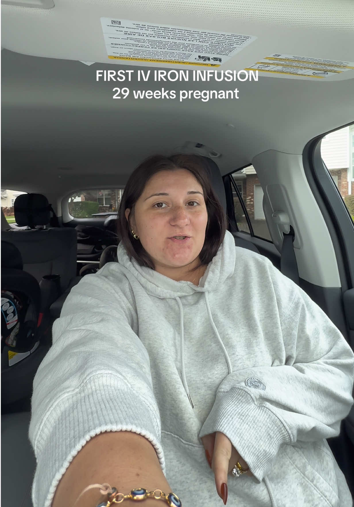 Officially it was actually 1h! And not so bad, it was pretty quick! 💃🏻 #pregnant #iron #pregnancy #ivinfusion #momlife 