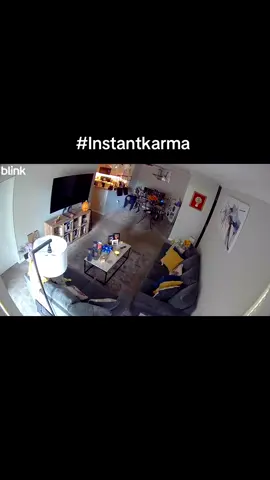 #Instantkarma #Scarecam