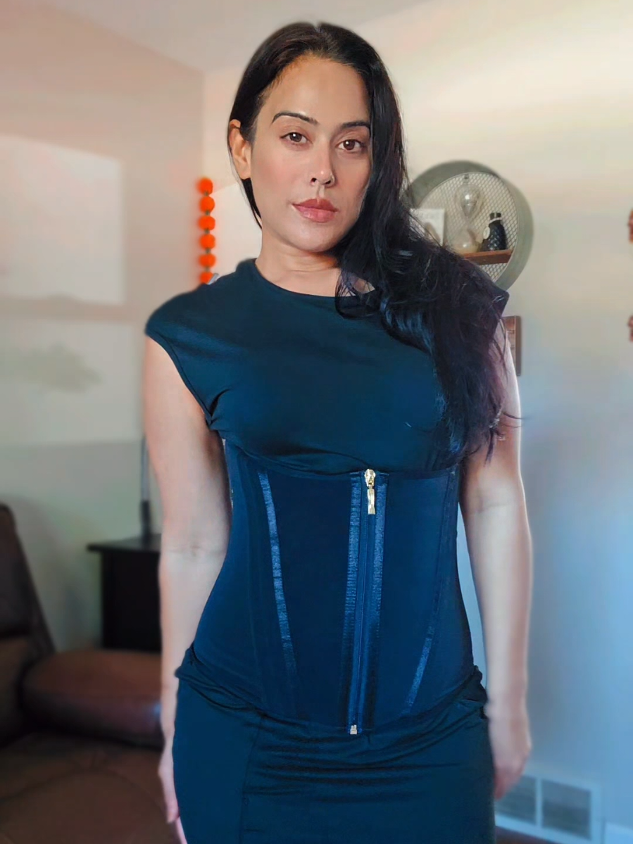 reposting this video with product link #ramb_30 #bellybelt #shapewear #waisttrainer #feelingirl @FeelinGirl 