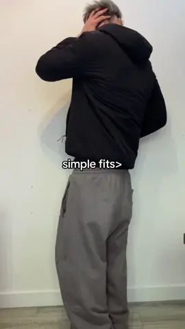 simple fits 😁 #streetwear #uk #fashion 