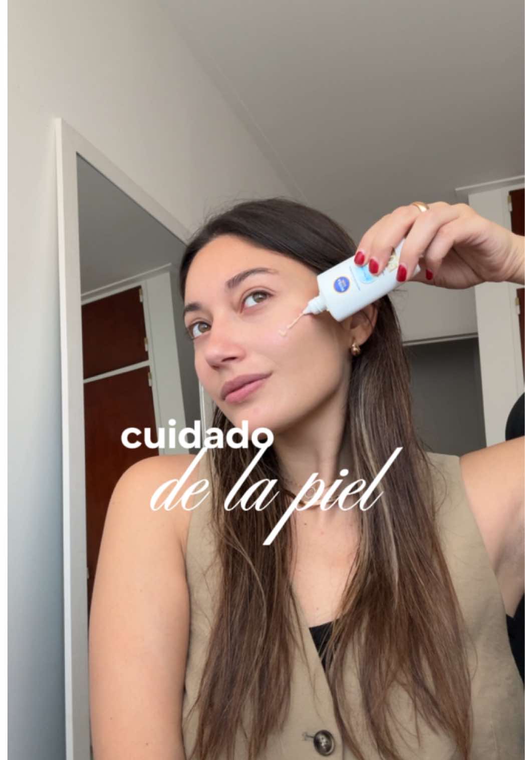💙 cuidarse la piel también es parte del verano! hay descuentos increibles en protectores solares  @NIVEA en Mercado Libre para reponer tus favs 🏹 #protectorsolar #niveaholic #skincare #cuidadodelapiel 