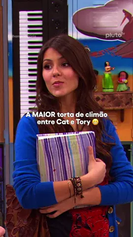 Não sei onde enfiar minha cara depois dessa situ 🫣 #brilhantevictoria #victorious #nickelodeon #series #comedia #torivega #catvalentine #jadewest #arianagrande