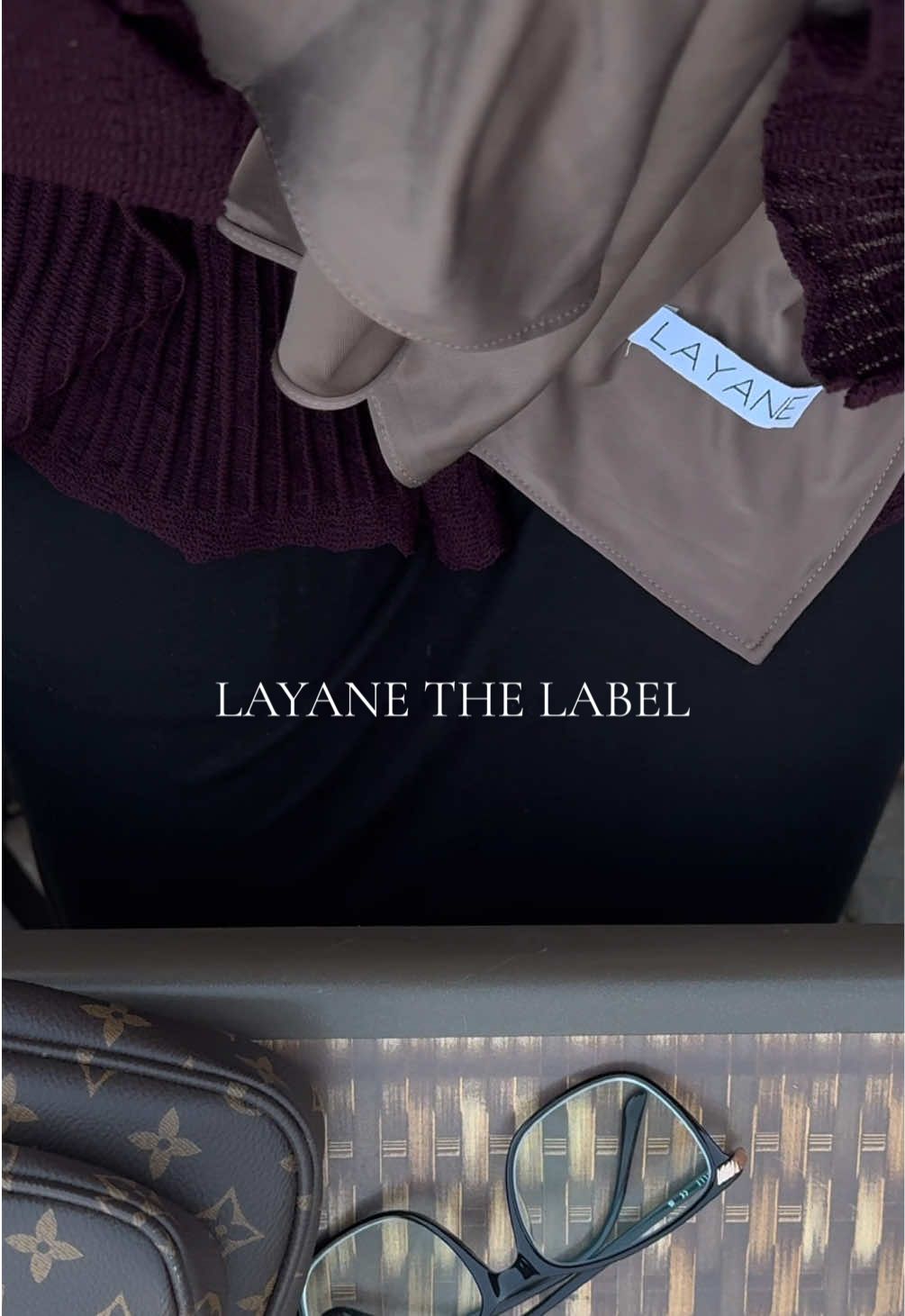 Foncez acheter les plus beaux voiles de Montréal 🤍🥥🐻 TikTok: @layane thelabel  Instagram: layanethelabel Code promo liquid jersey: LIQUID10 (10% off) #fyp #hijab #modestfashion #hijabitiktok #mtl 