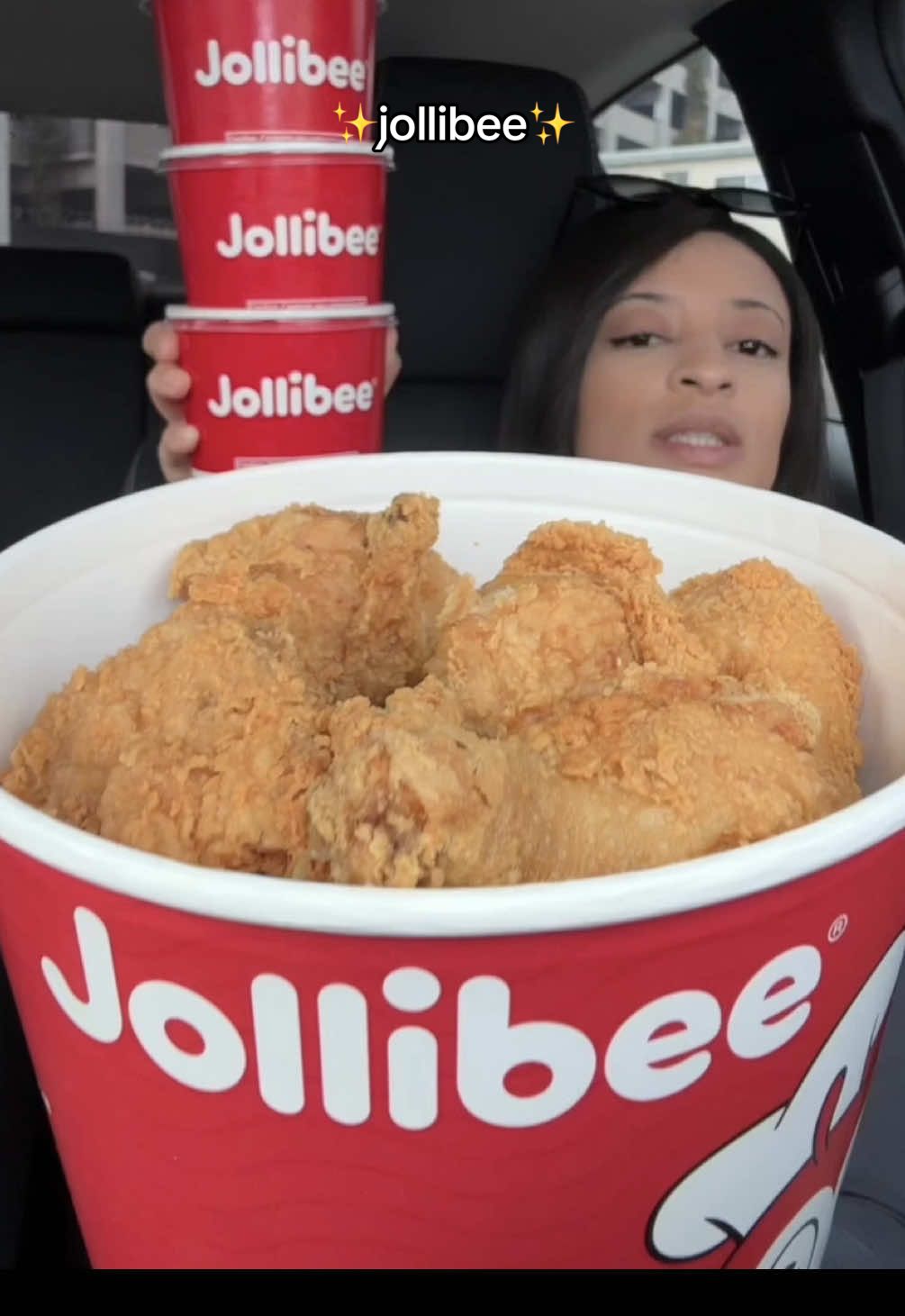Jollibee chicken mukbang #jollibee #friedchicken #chicken #filipinofood #mukbangeatingshow 