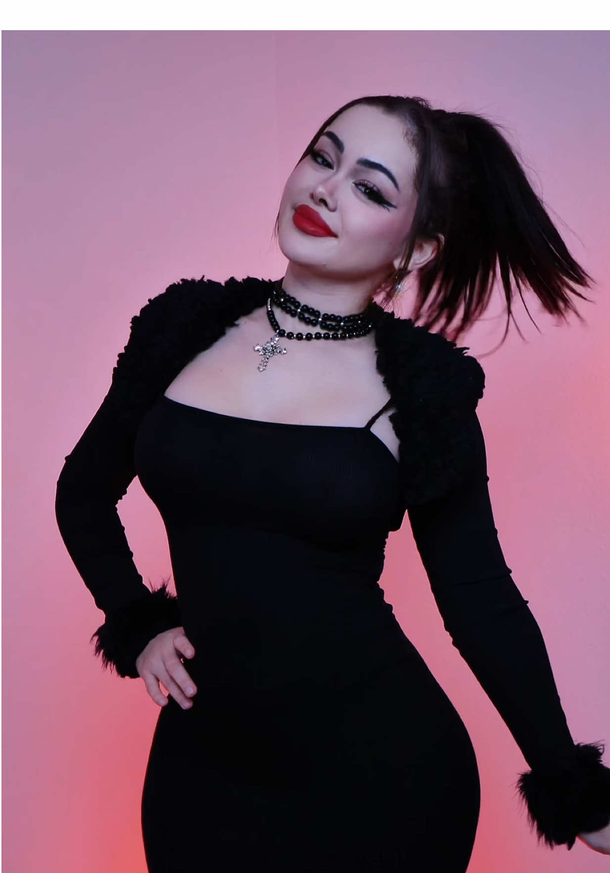 🖤 #goth #gothgirl #alt #alternative #gothic 