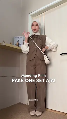 Outfit ter sat set dari @EMWEHA FASHION karna gausah mikirin buat mix and matchhh #oneset #onesetkekinian #outfitideas 