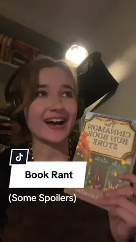 Please tell me that I’m not the only one who gets extremely annoyed at this 😭 Believe me when I say I was throwing the book down in my lap in anger ✋ Book : The Cinnamon Bun Bookstore by Laurie Gilmore 📚🍂 #BookTok #bookrant #rant #miscommunication #lauriegilmore 