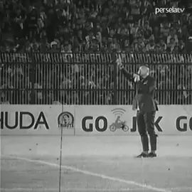 Persela tanpamu hancur 🥹 Mengenang 8thn kepergian beliau Al-fatihah 🥀 #persela #lamongan #choirulhuda #onemanoneclub  #kesetiaanitubernamachoirulhuda 