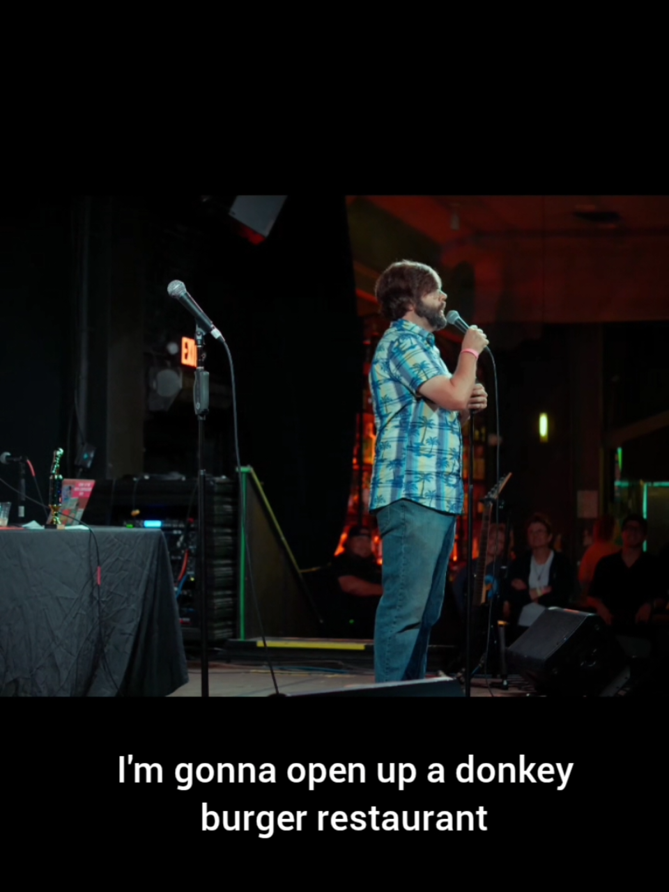 my donkey burger joke from the One Liner Madness show in Los Angeles that I placed final four in last month #standup #oneliners #restaurant #donkeys #burgers 