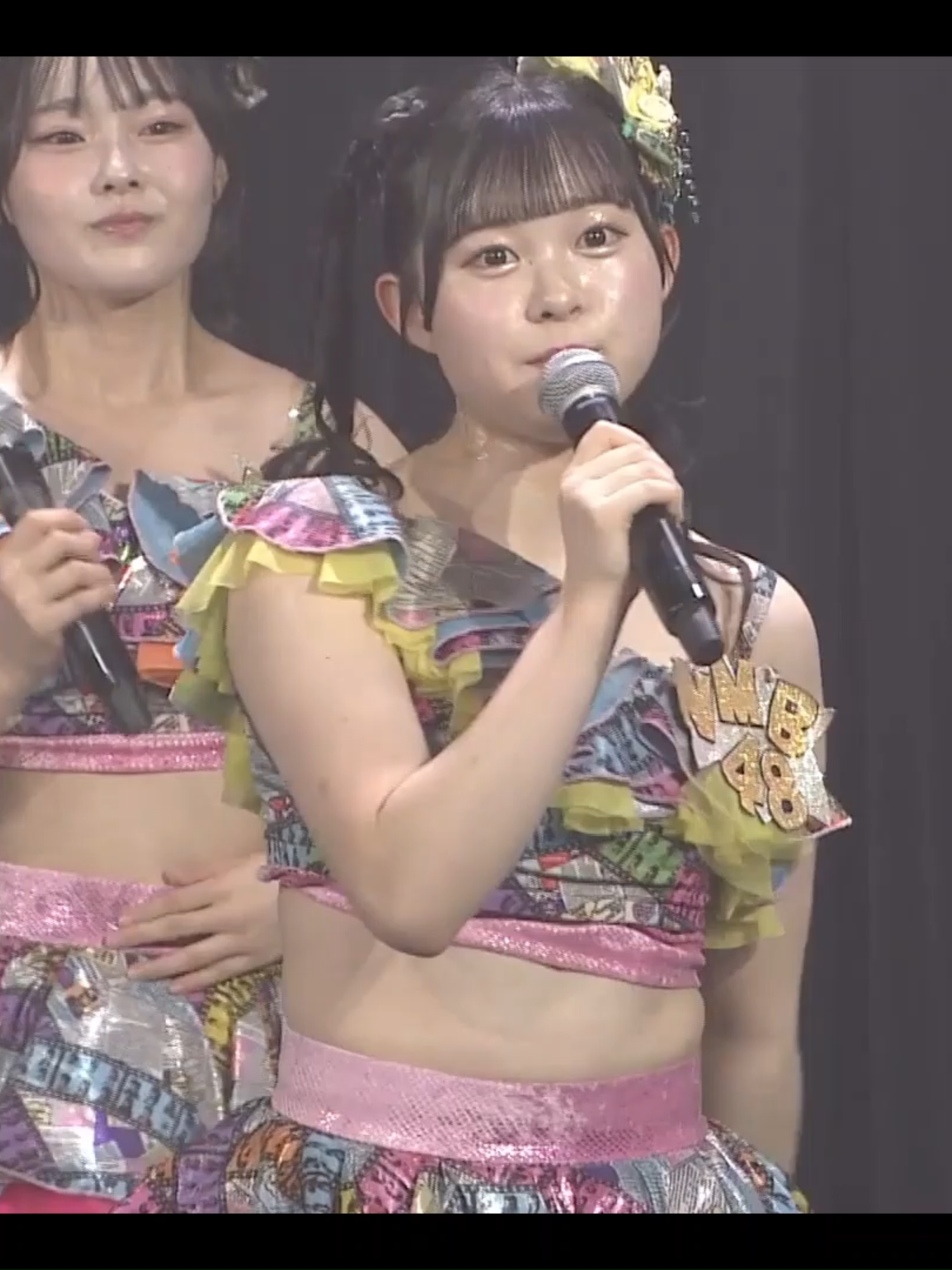 【「MC番長」れーにゃ】 『キャッチフレーズ＆自己紹介＋「お題」』 #みっひー　#松本海日菜 お題：「秋に食べたい物」 「わたしが秋に食べたいものは、秋刀魚でーす！！」 いつも的確な答えが出来るJK #れーにゃ #舟橋礼菜 2025年10月13日（月） #NMB48 #なんばらえてぃー　公演