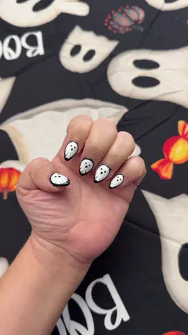 Halloween set 👻 by my girl @💖💕💞💝💓💗💘 #verospaparazzi #Viral #fyp #trending #Nailtok 