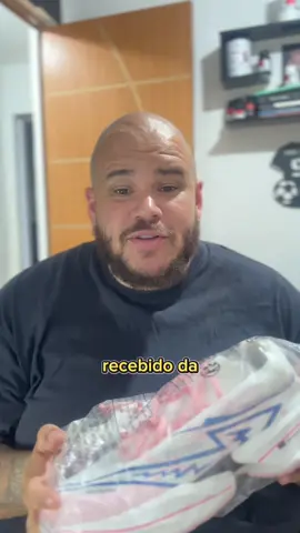 Recebido brabo demais! 👟🔥 Pra quem tem pé grande sabe como é difícil achar um tênis confortável, ainda mais pra corrida. Mas esse aqui da Temu me surpreende: leve, macio e com numeração grande de verdade! 💥 E o melhor: novos usuários podem garantir cupons de R$300 + 30% de desconto usando meu código 【alg364245】 direto no app ou pelo link na bio 🎁 #temu #jogos #parceria #recebidos #moda 
