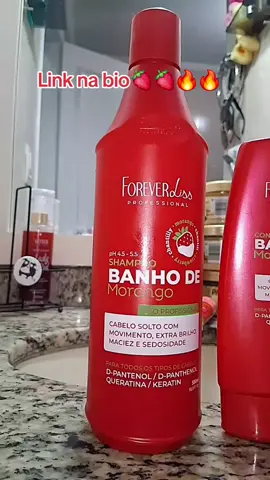 Dê uma olhada em Kit Banho de Verniz Morango Completo Forever Liss por R$126,90. Compre na Shopee agora! 