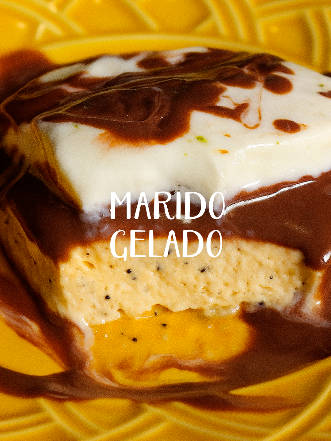 E esse Marido? Sobremesa deliciosa de nome esquisito!  Ingredientes: Mousse de Maracujá 1 lata de leite condensado 2 caixinhas de creme de Leite (um bem cremoso) Meia xícara de chá de leite em pó 200ml de suco concentrado de maracujá Ganache 250g de chocolate ao leite 150g de creme de leite Mousse de limão 1 lata de leite condensado 2 caixinhas de creme de Leite (um bem cremoso) Meia xícara de chá de leite em pó 200ml de suco de limão . . #receitas #receitafacil #maridogelado #mousse #gastronomia #culinaria #comida #lanche #sobremesa #bolo