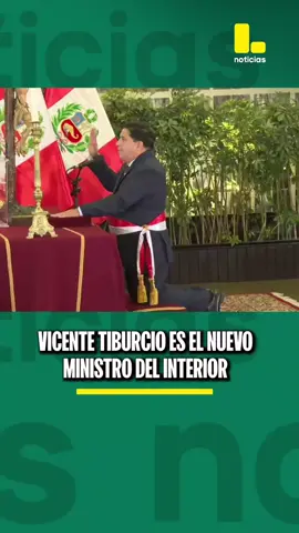 🔴#LOÚLTIMO Vicente Tiburcio jura como titular del Ministerio del Interior. #LatinaNoticias #Perú #NoticiasPerú #JoséJerí 