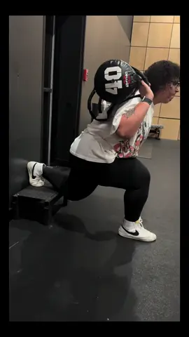 #GymTok #gym #fitnessjourney #workout 