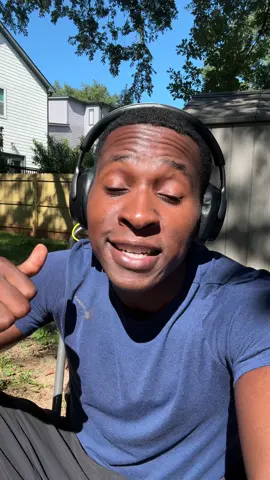 These fall leaves and I are about to fight #yardwork 