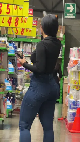 El video estaba grabado con flash 🤣se me ven los ojos raros jajaa#paratiii #sindylopez #laceiba 