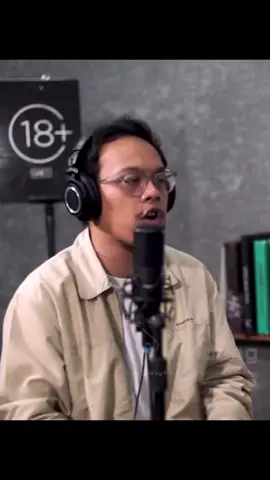 Sudah move on tp bkan brrti gak mikirin  🎥 : Doa Ibu Selamanya  #foryoupage #fypシ #marlo #marco #podcast #moveon 