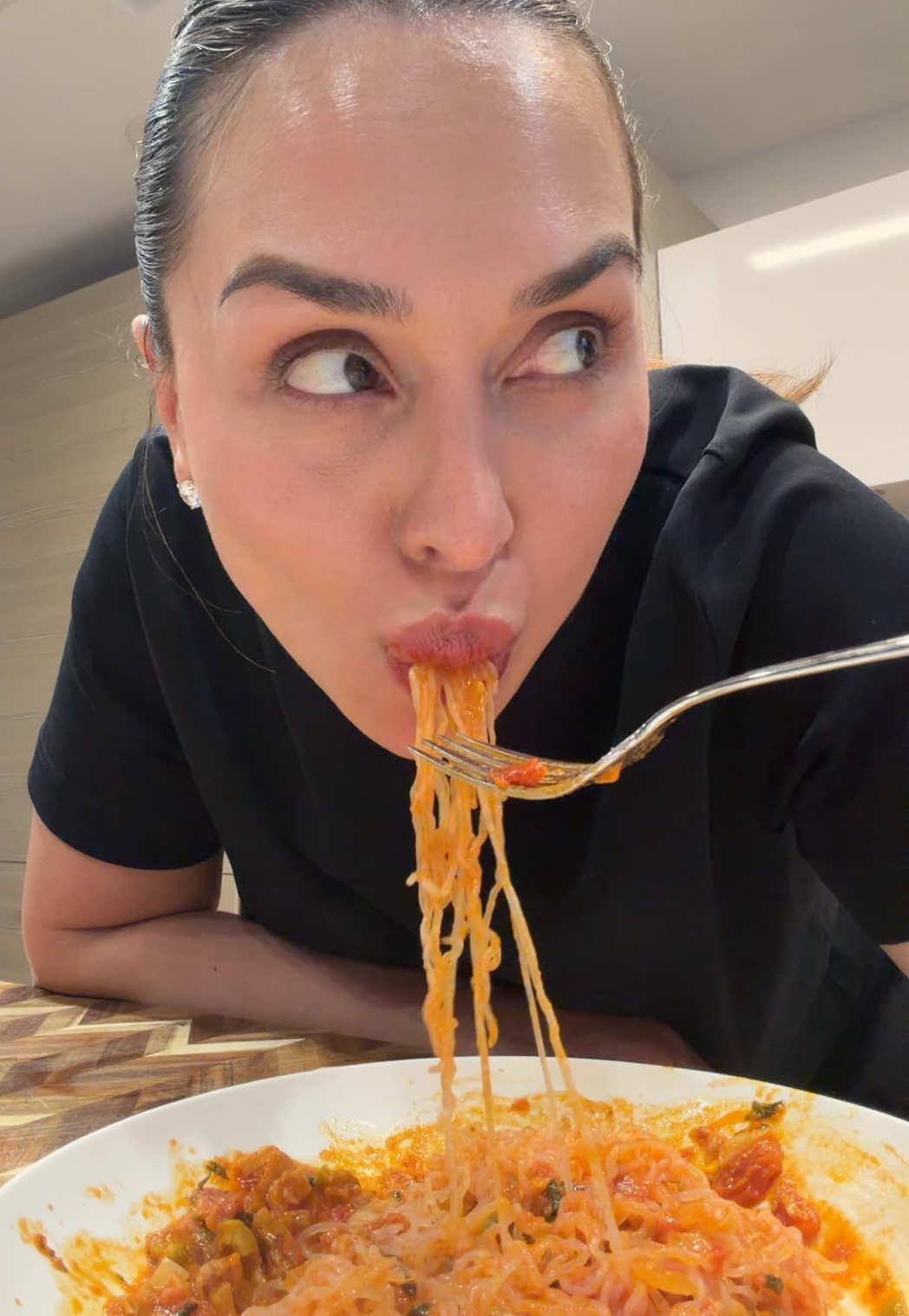 Tin Fish pasta with Miracle Noodles (alternative) for 21 day challenge. #tinfishpasta #pasta #noodles 