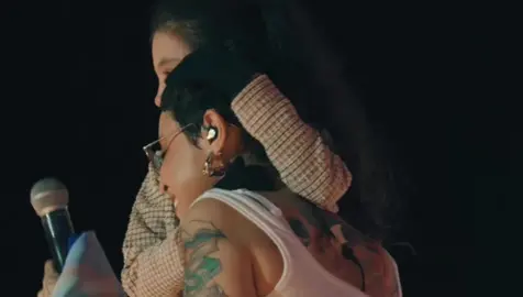 a melhor parte do show é sempre o público 🌻 amo vocês #kellsmith #artistabrasileira #musicabrasileira 