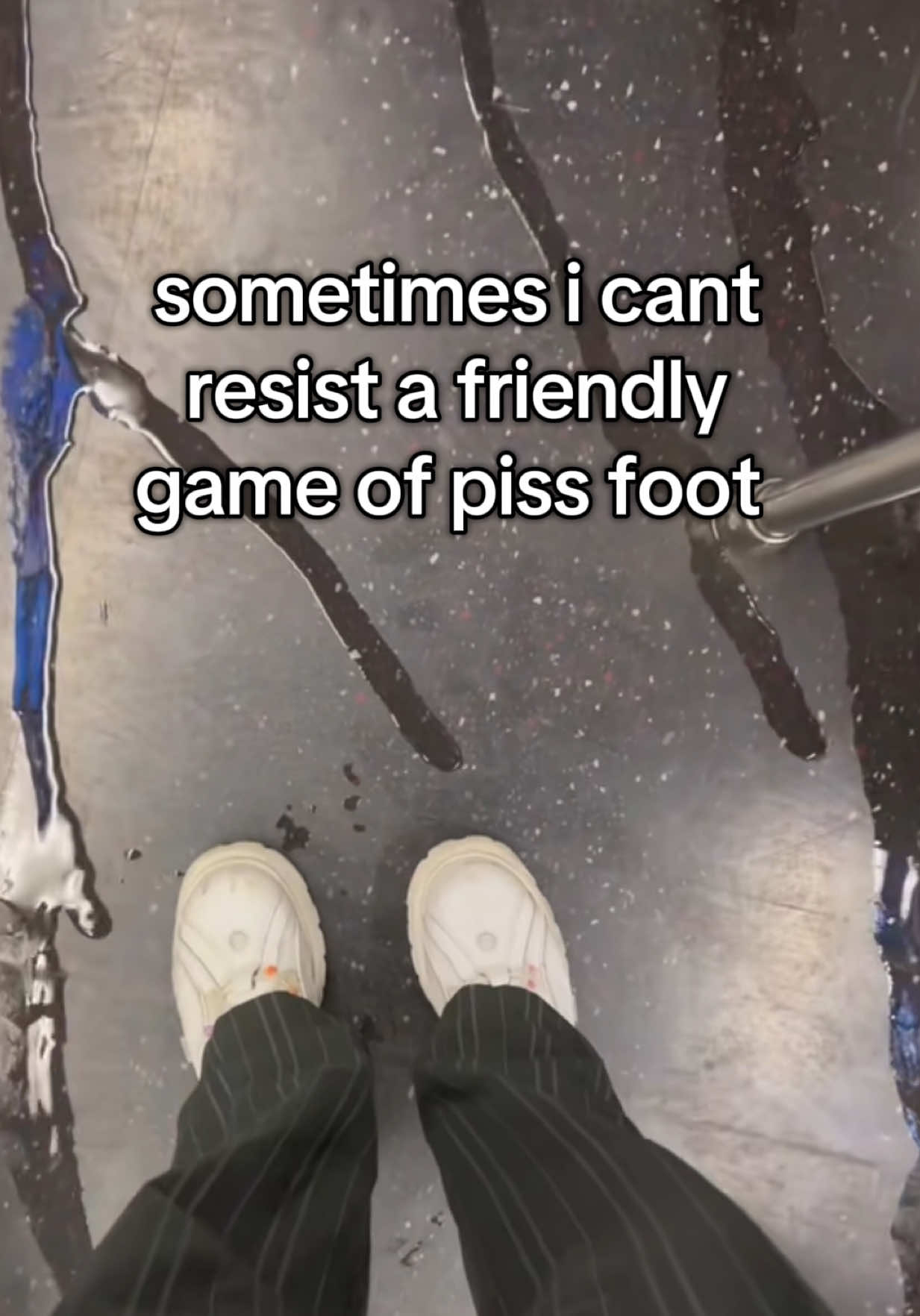 only new yorkers understand 😍 #onlyinnewyork #phoebeluci9  #subway 