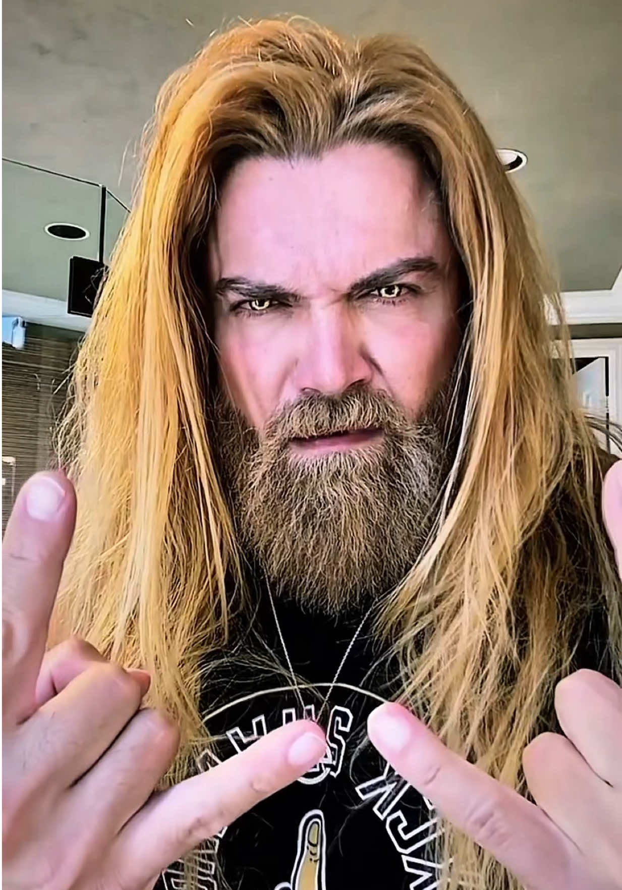 Rob zombie for #Halloween ? 😈