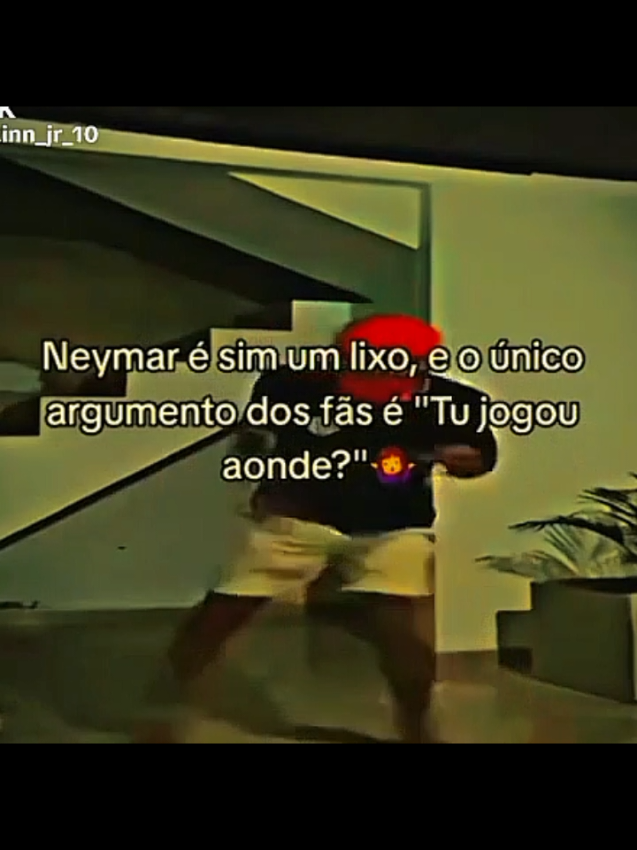deve ser tão difícil ser o neymar...