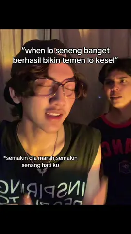 seneng aja rasanya ahaha