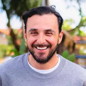Sinceridad o de muy bajo intelecto ? la linea es demasiado delgada 