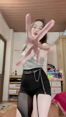 Thêm lần nữa nhé 😛#xh 