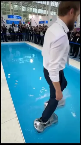 #รองเท้าใส่เดินบนน้ำ #waterwalkingshoos #รองเท้า @master 