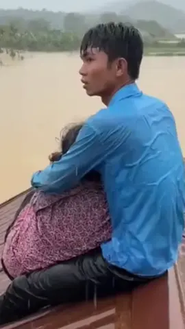 thương quá bà con ơi