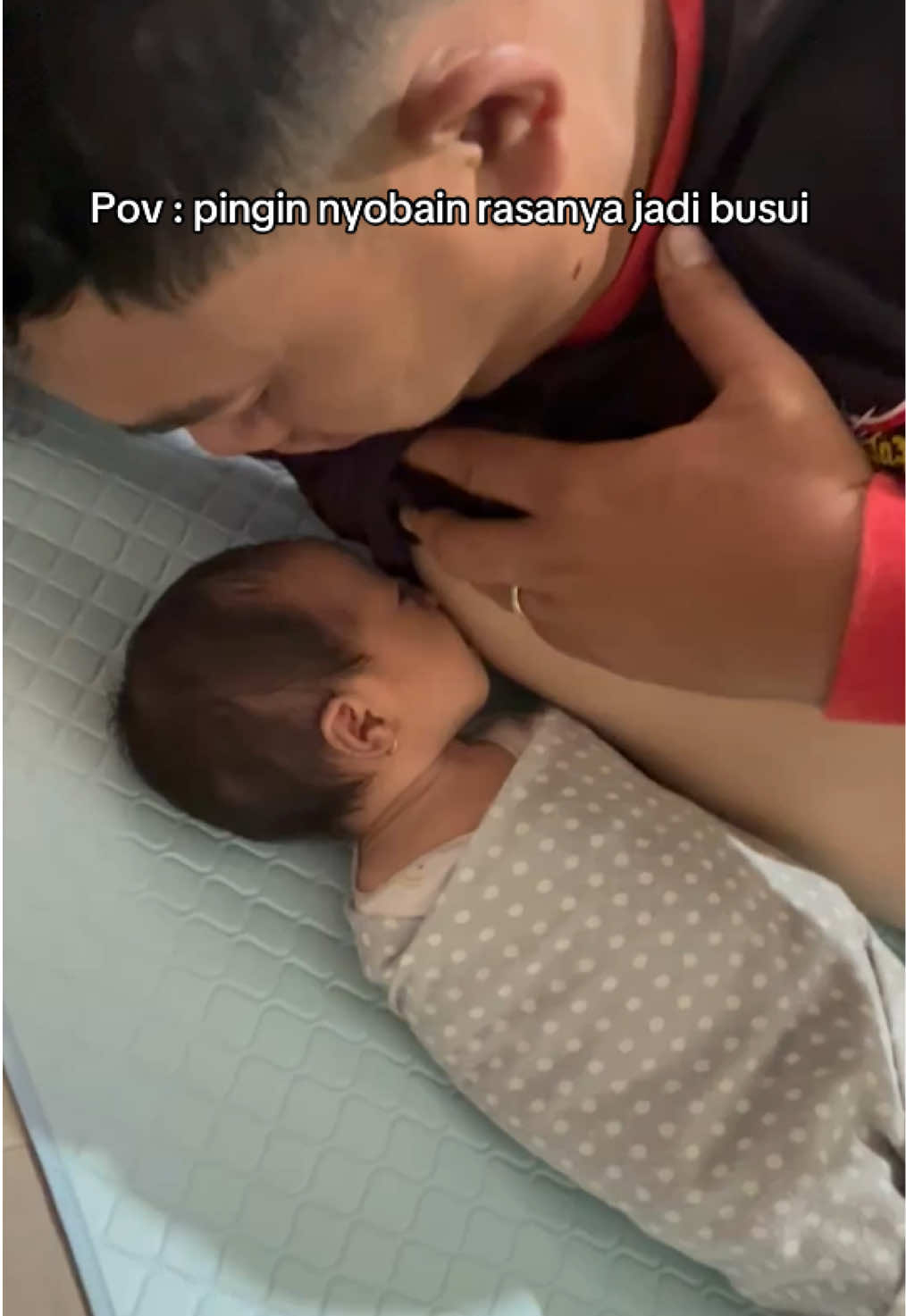 👶: Ko aneh #bayilucu #lucu_ngakak #fyp #bayitiktok #newborn 2mg
