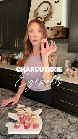 Easy 3-Ingredient Charcuterie “Eyeballs” 👁️ A spooky-cute party bite that’s super simple to make and always a hit at any Halloween gathering! 🎃🧀 #HalloweenSnacks #Charcuterie #halloweenparty #HalloweenTreats #halloweenfood 