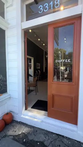 cute coffee shops in the cityyy>>> #fyp #neworleans #coffee #coffeeshop #nola @Lower Coast Coffee - NOLA 