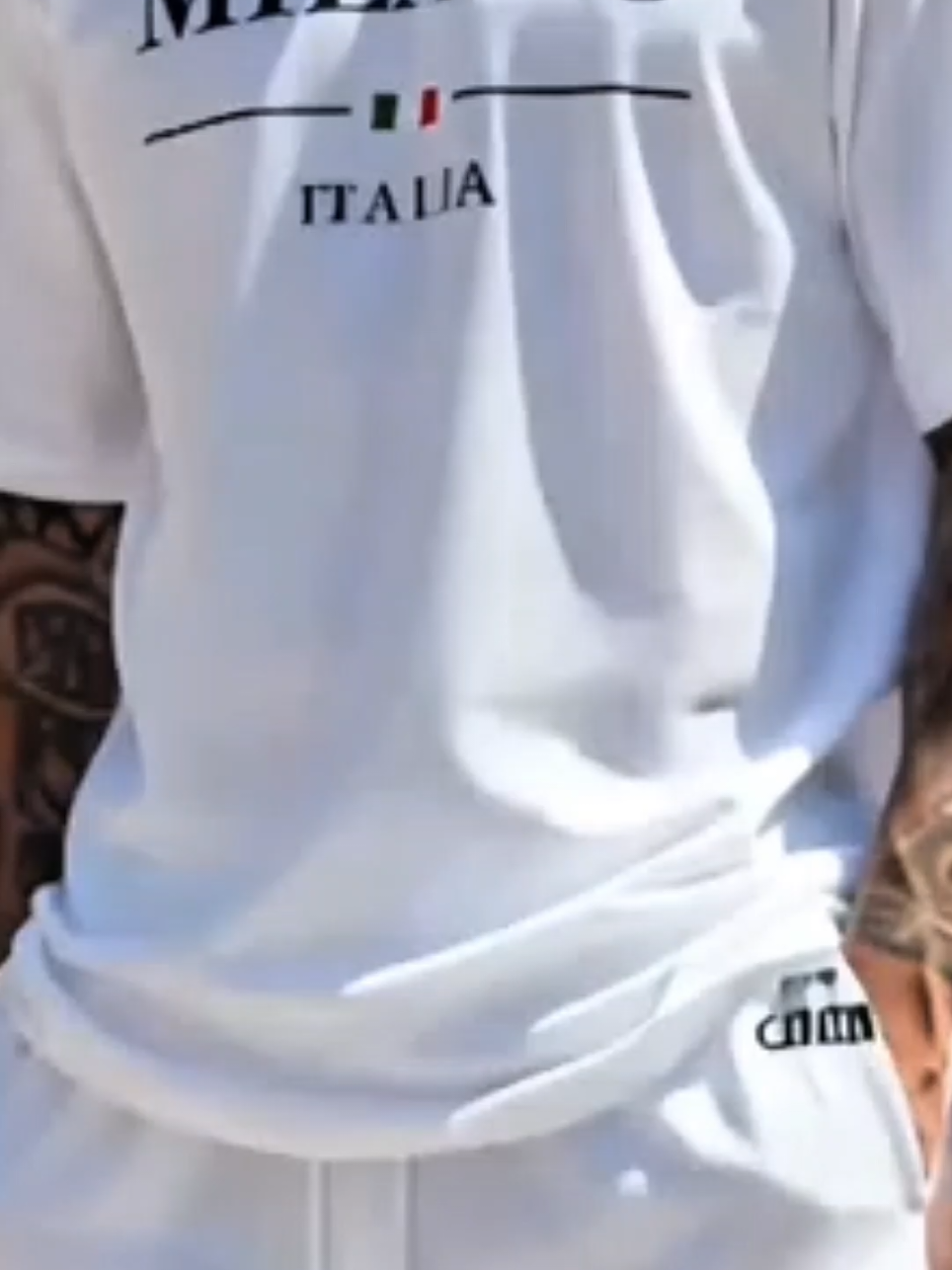 Conjunto Camiseta + Short Moletom #moletom #camisa #short #milano #itália 