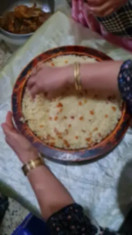 طعام الصحاري ويادلالي😝 #حدالصحاري🥰_العش🌴_عين_افقه❤ #مشاهدات #متابعه #شعب_الصيني_ماله_حل😂😂 #حدالصحاري_عين_وسارة_حاسي_بحبح_البيرين😍 