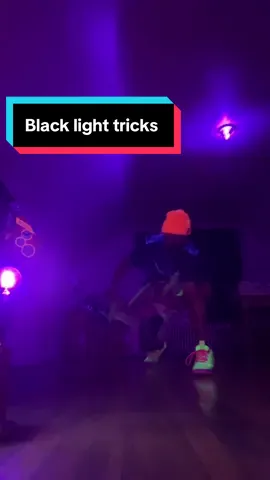 Out here trying another session under the #ravelights  #fyp #party #flowstar #dance  watch me get it