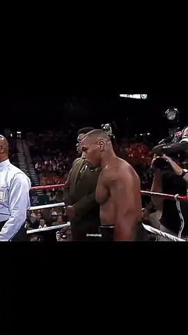 Mike Tyson Vs Bruce Seldon 🌐 #foryoupage #boxingtok #miketyson #legend #boxing🥊 