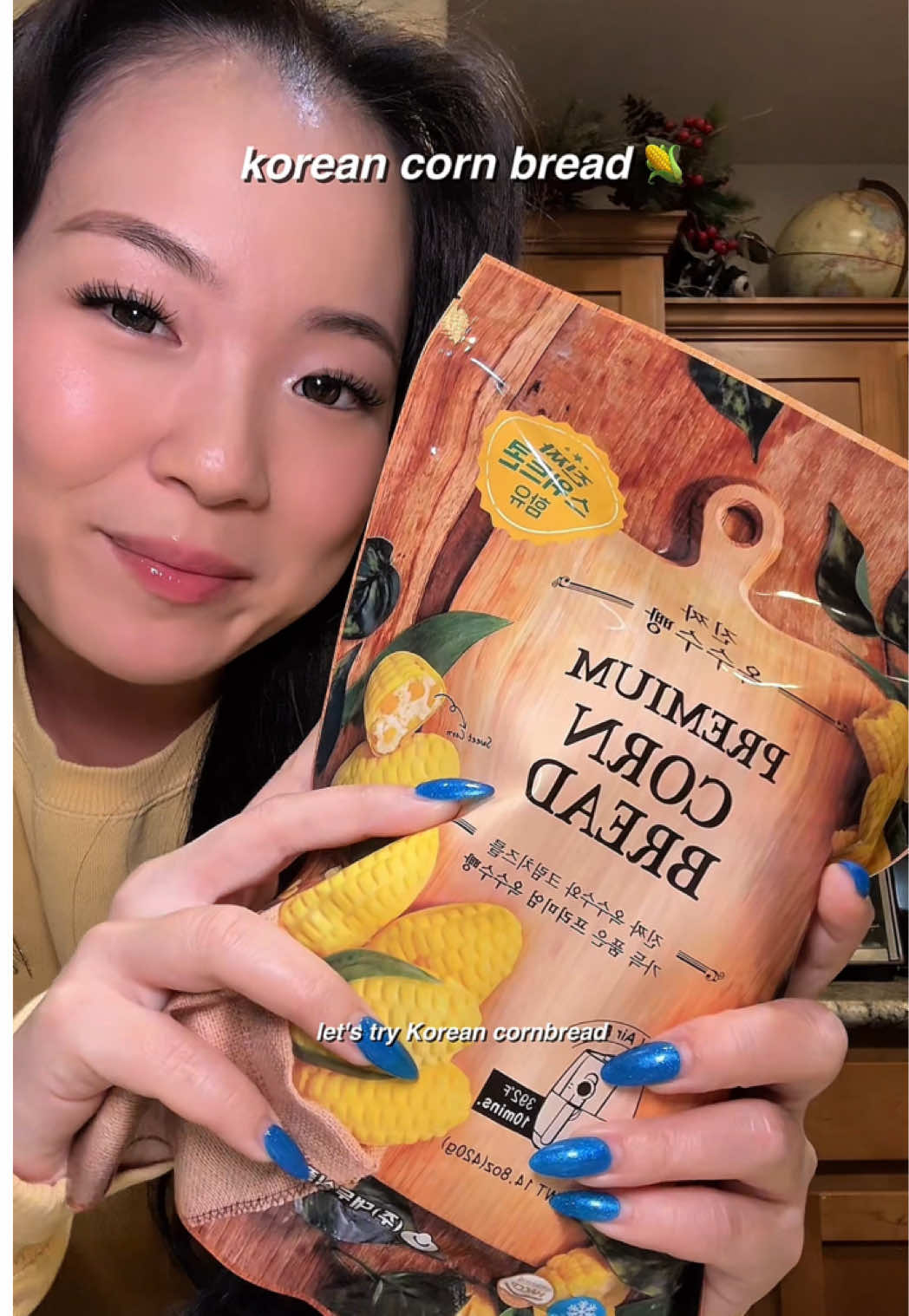 IM OBSESSED 🌽 #hmartfinds #koreancornbread #cornbread #koreansnacks #corn 